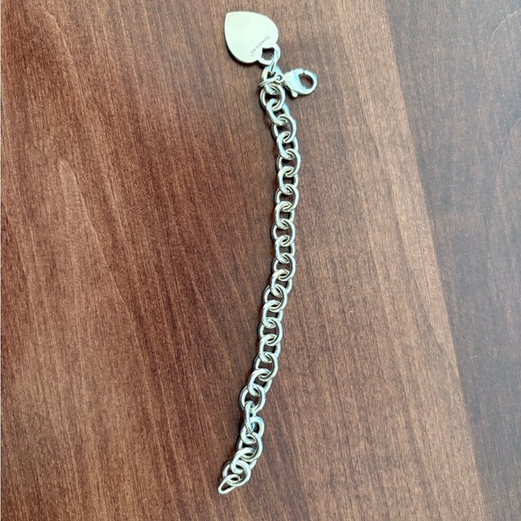 Tiffany & Co. Silver Heart Bracelet - Picture 6 of 8
